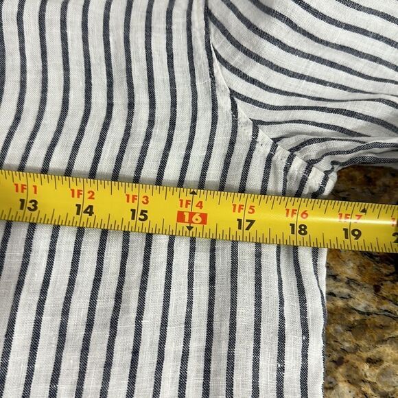 Tahari Linen Striped White And Gray Casual Button Down Shirt Size S - Picture 8 of 10